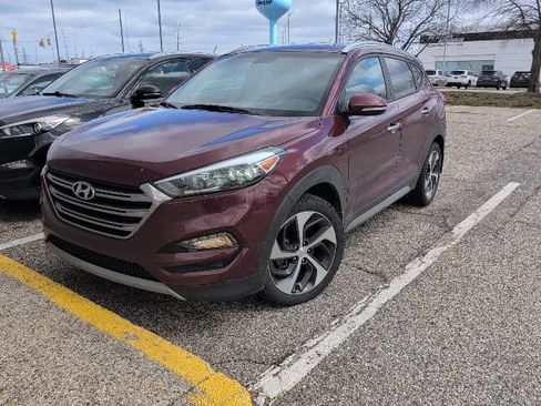 Used 2017 Hyundai Tucson Limited w/ Cargo Package AWD/4WD image 4