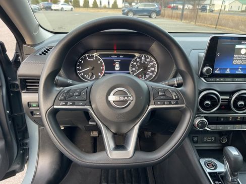 Used 2024 Nissan Sentra SV image 14