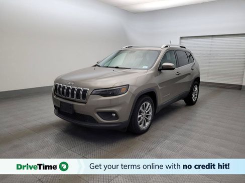 Used 2019 Jeep Cherokee Latitude Plus FWD image 1