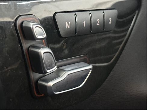 Used 2018 Mercedes-Benz GLE 350 4MATIC image 25