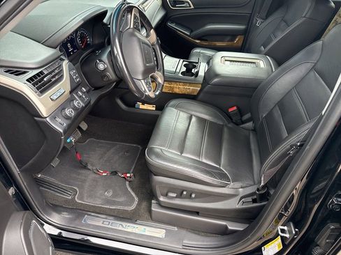 Used 2017 GMC Yukon Denali w/ Open Road Package image 5
