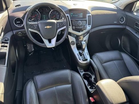Used 2011 Chevrolet Cruze LT image 19