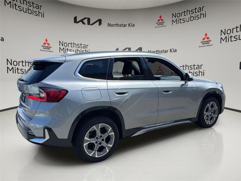 Used 2025 BMW X1 xDrive28i AWD/4WD image 6
