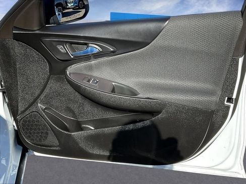 Certified 2022 Chevrolet Malibu LS FWD image 30