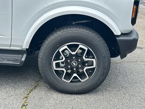 New 2026 Ford Bronco Outer Banks AWD/4WD image 14