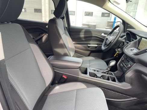 Used 2018 Ford Escape SE w/ SE Sync 3 Package image 20