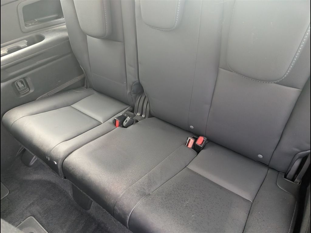 Used 2023 Subaru Ascent Limited AWD/4WD image 8