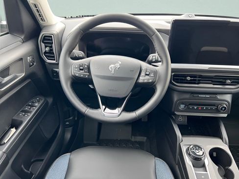 New 2025 Ford Bronco Sport Outer Banks w/ Outer Banks Tech Package+ AWD/4WD image 19