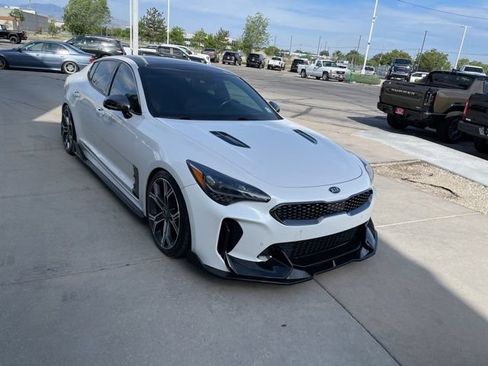 Used 2021 Kia Stinger GT2 AWD/4WD image 6