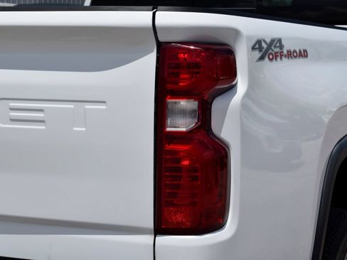 Used 2022 Chevrolet Silverado 2500 LT w/ Convenience Package AWD/4WD image 21