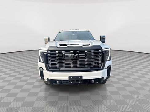 New 2026 GMC Sierra 2500 Denali Ultimate AWD/4WD image 3