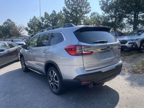 New 2025 Subaru Ascent Limited w/ Popular Package #2 image 3