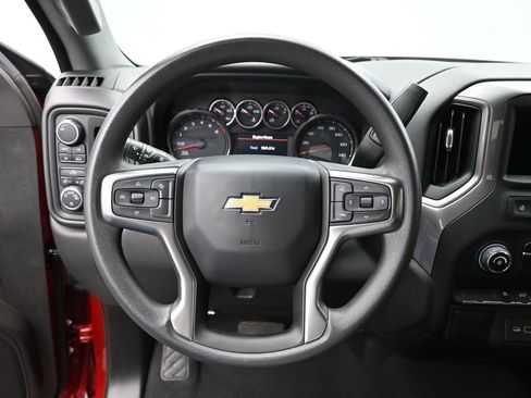 Used 2022 Chevrolet Silverado 1500 Custom w/ Safety Confidence Package image 16