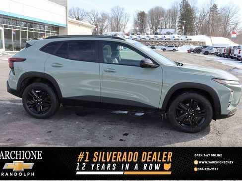 New 2026 Chevrolet Trax ACTIV w/ Sunroof Package image 1