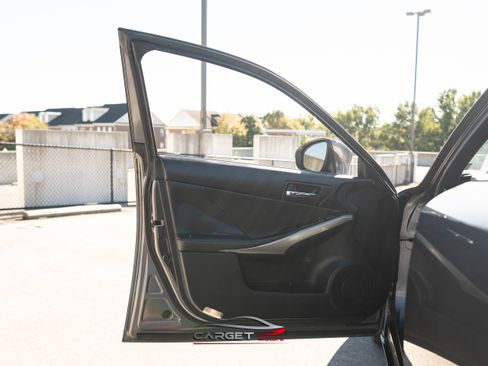 Used 2016 Lexus IS 200t image 42