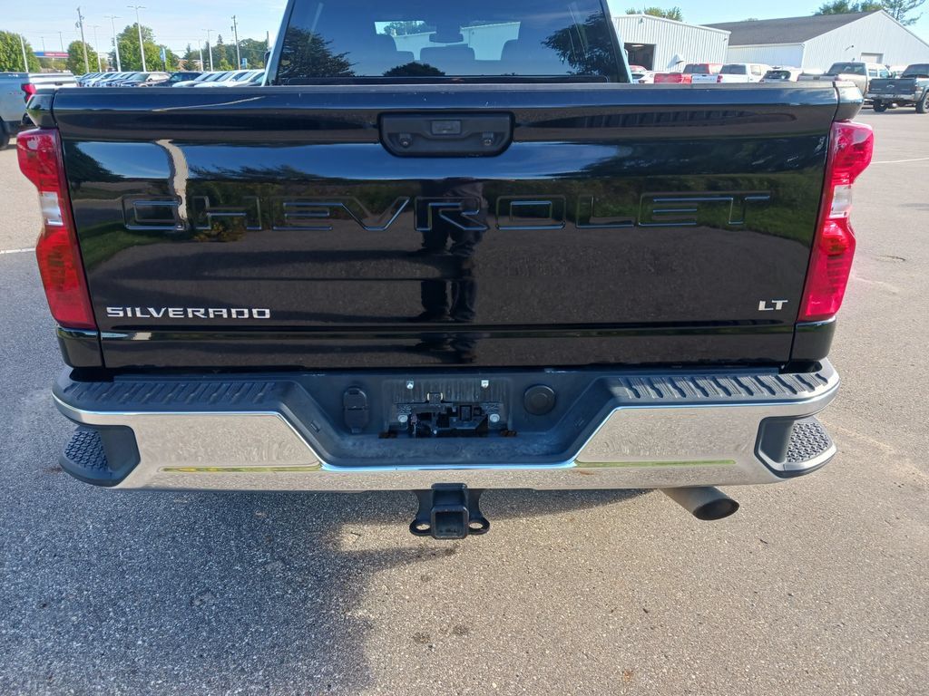 Used 2026 Chevrolet Silverado 2500 LT AWD/4WD image 8