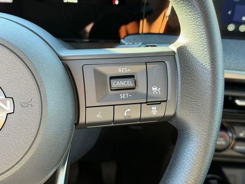 New 2026 Nissan Kicks SV w/ SV Premium Package FWD image 16