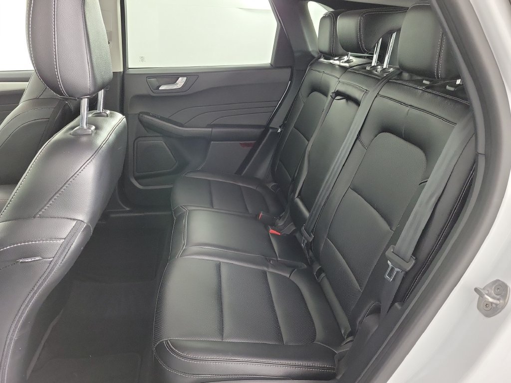 Used 2022 Ford Escape SEL AWD/4WD image 12