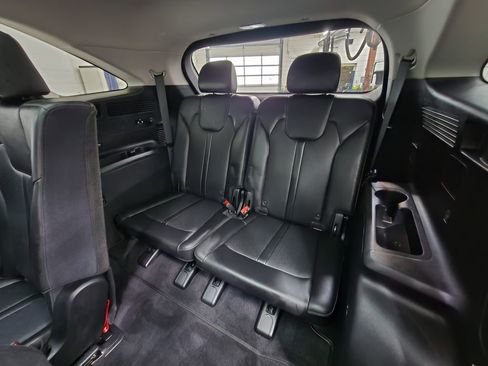 Used 2023 Kia Sorento S w/ Panoramic Sunroof Package AWD/4WD image 30