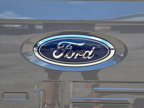 Used 2021 Ford F150 Lariat w/ Equipment Group 502A High AWD/4WD image 38