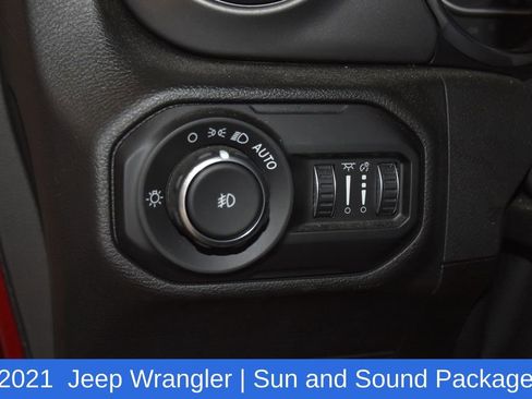 Used 2021 Jeep Wrangler Unlimited Sport image 11