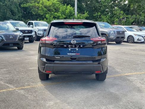 New 2026 Nissan Rogue SV FWD image 6