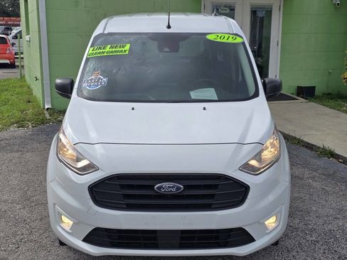 Used 2019 Ford Transit Connect XLT image 2
