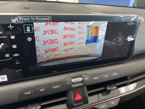 New 2026 Kia K4 EX FWD image 32