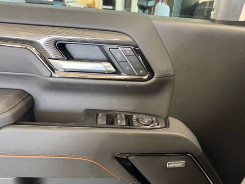 New 2026 GMC Sierra 2500 AT4 image 18