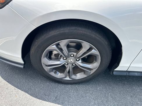 Certified 2023 Honda Accord EX image 10