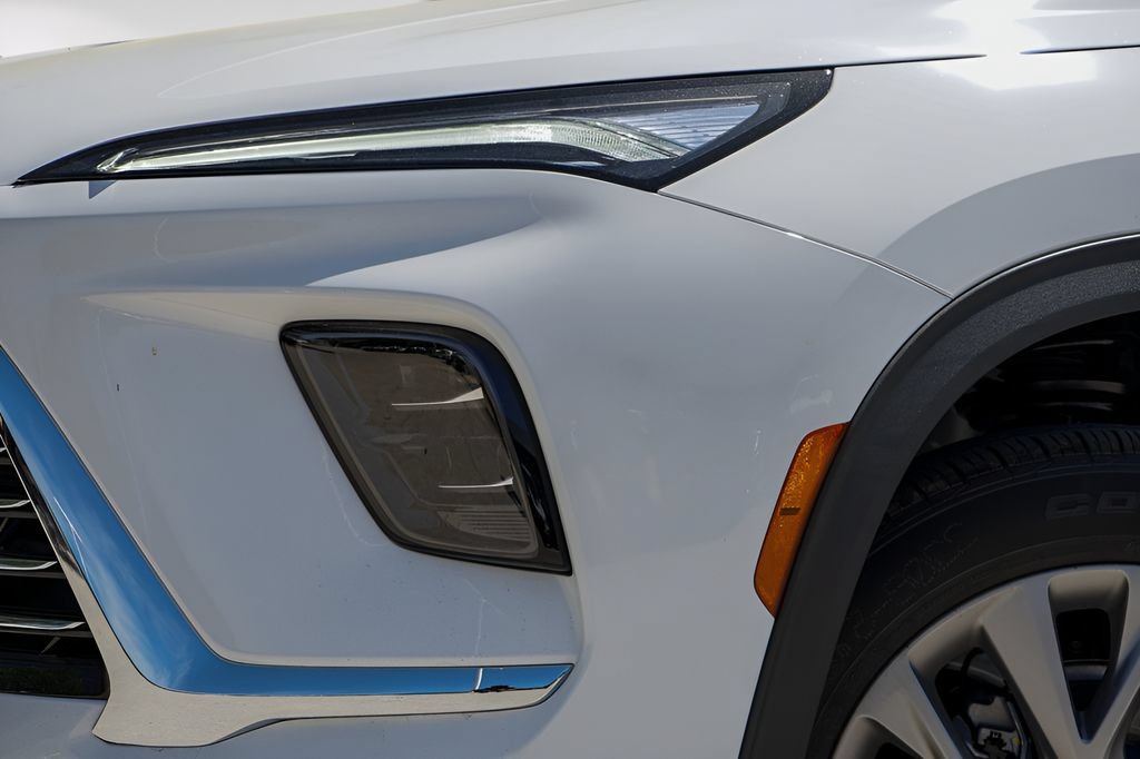 New 2026 Buick Enclave Preferred w/ Power Package FWD image 3