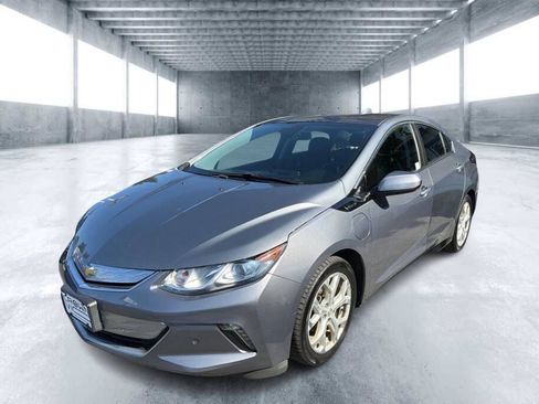 Used 2018 Chevrolet Volt Premier w/ Driver Confidence Package FWD image 1