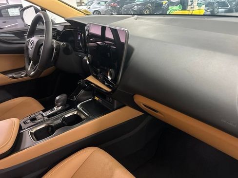 Used 2026 Lexus NX 350h AWD w/ Cold Area Package image 25