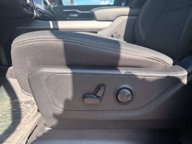 Used 2025 RAM 1500 Big Horn AWD/4WD image 11
