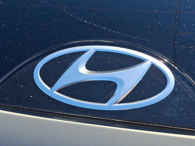 Certified 2024 Hyundai Tucson Limited AWD/4WD image 29