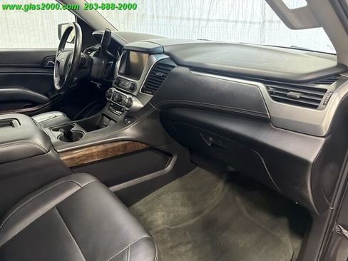 Used 2015 Chevrolet Suburban LT AWD/4WD image 5