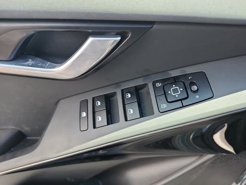 Used 2023 Kia Niro Wind w/ Wind Preserve Package FWD image 16