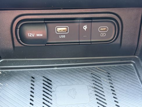 Certified 2023 Kia Sportage EX image 22