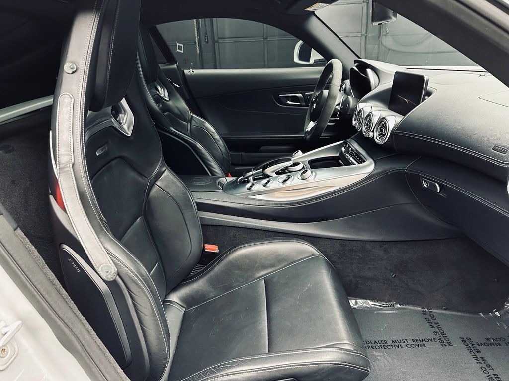 Used 2017 Mercedes-Benz AMG GT S image 20