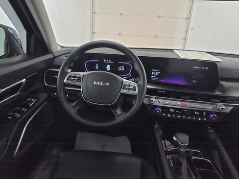 Used 2024 Kia Telluride S w/ S Sunroof Package FWD image 11