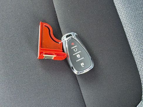 Used 2025 Chevrolet TrailBlazer LT FWD image 29