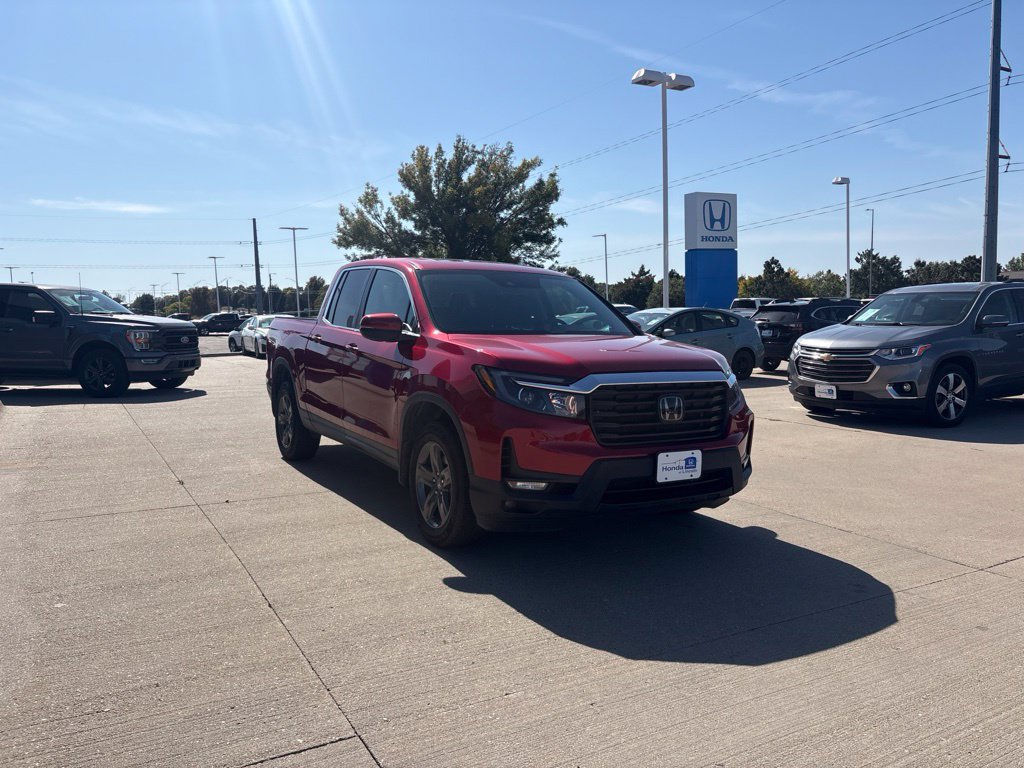 Certified 2023 Honda Ridgeline RTL image 3