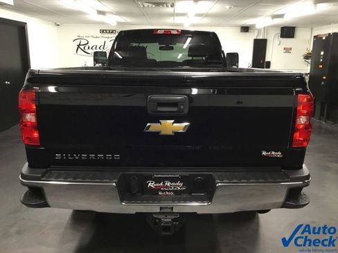 Used 2019 Chevrolet Silverado 2500 W/T w/ WT Convenience Package AWD/4WD image 9