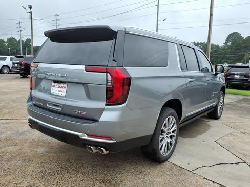 New 2026 GMC Yukon XL Denali AWD/4WD image 7