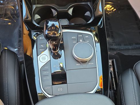 Used 2022 BMW X3 sDrive30i w/ M Sport Package 2 image 26