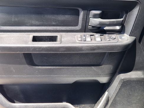Used 2023 RAM 2500 Tradesman w/ Chrome Appearance Group AWD/4WD image 22