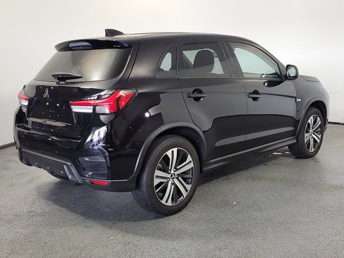 Used 2025 Mitsubishi Outlander Sport AWD image 6