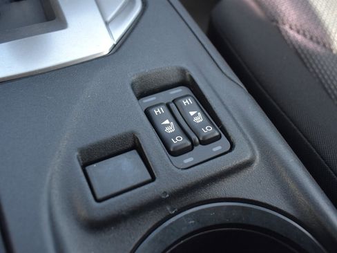 Used 2019 Subaru Impreza 2.0i Premium image 26