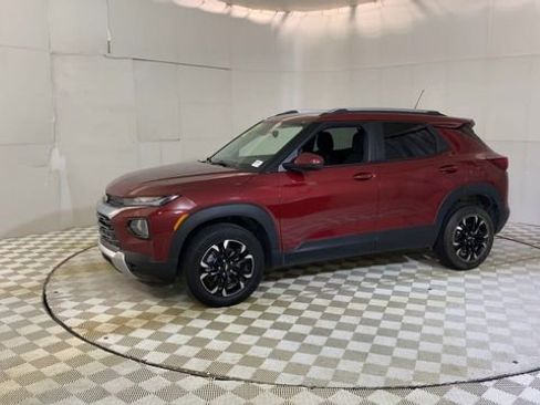 Used 2022 Chevrolet TrailBlazer LT image 4