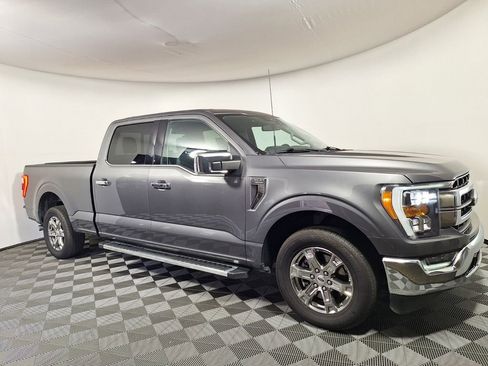 Used 2023 Ford F150 Lariat RWD image 3